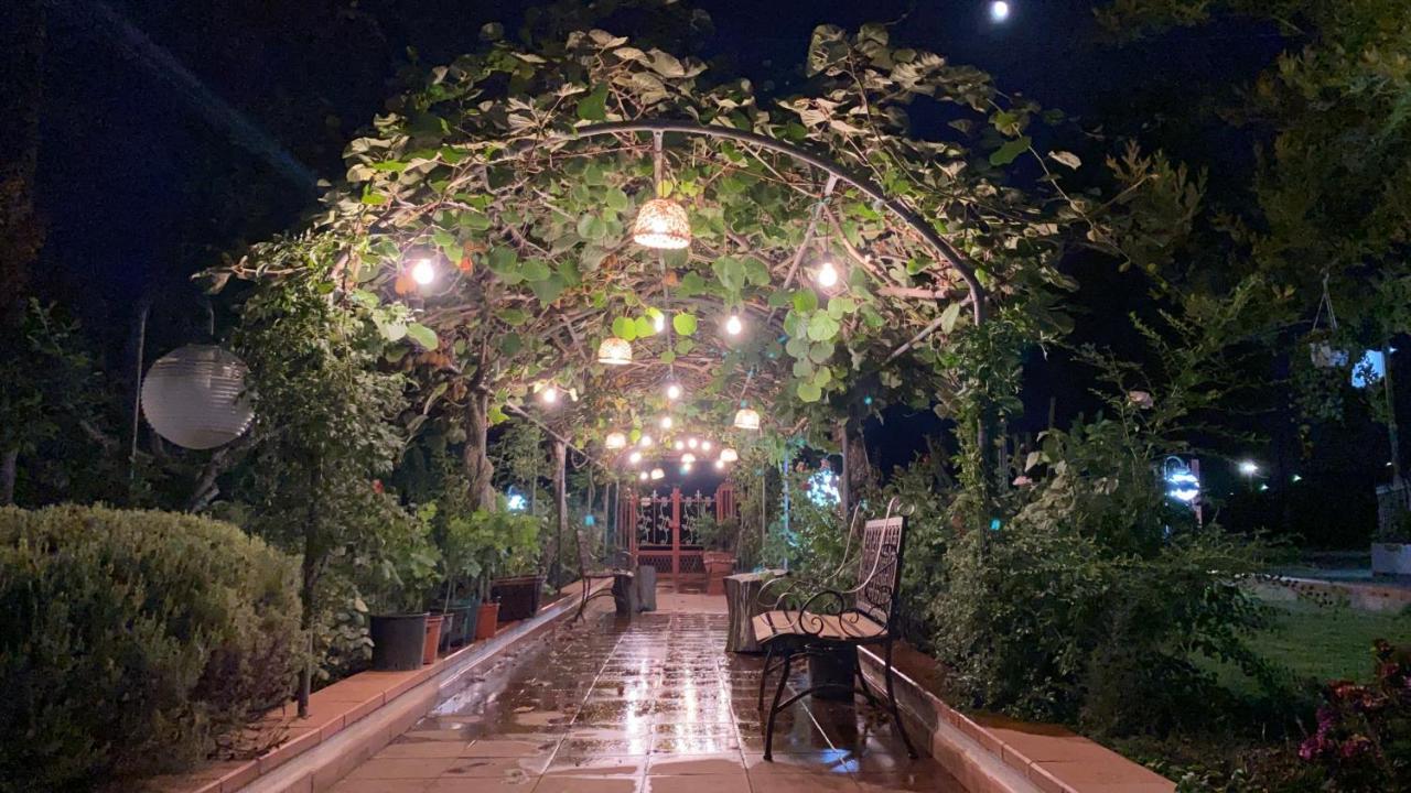 Hotel Alma Migrante Bed&Wine Telese Exterior foto